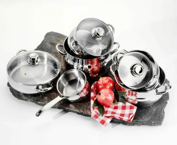 Best Lightweight Cookware for the Elderly