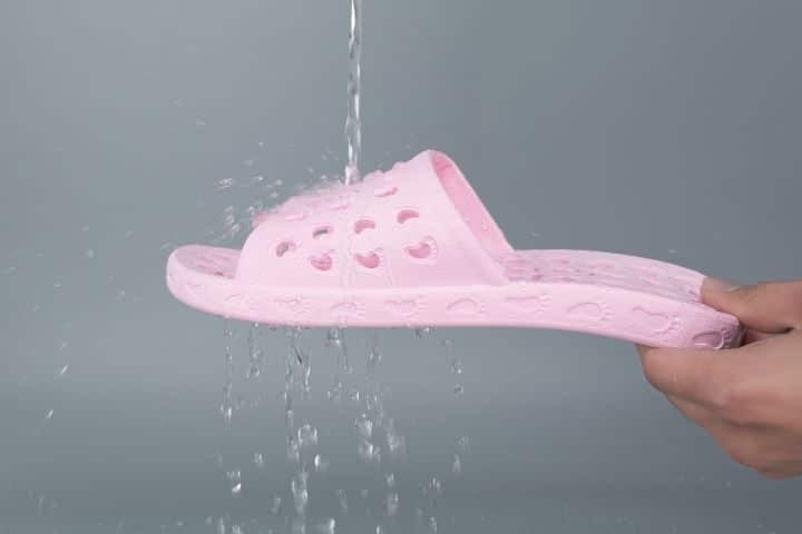 Best Non Slip Shower Shoes and Slippers