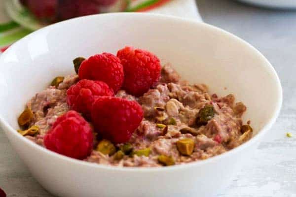 Oatmeal With Fresh Berries