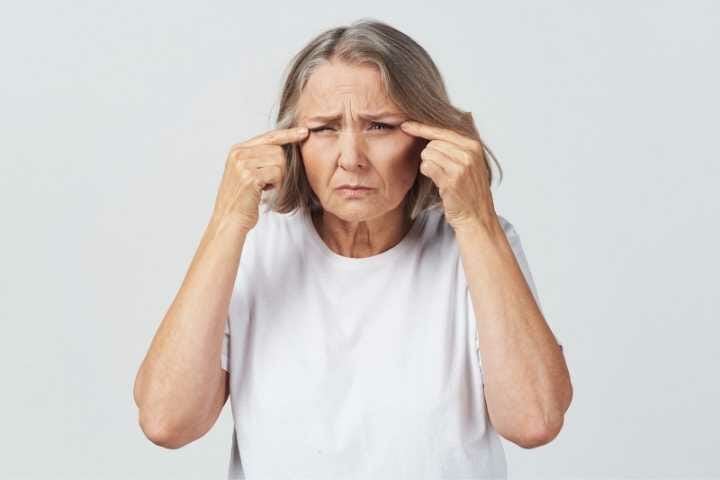 Guide To Managing Vision Problems In Old Age