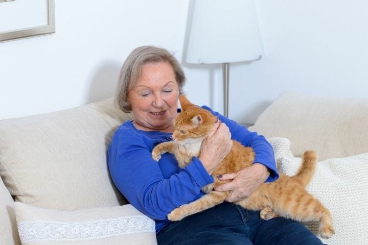 Amazing Benefits Pets Bring To Seniors