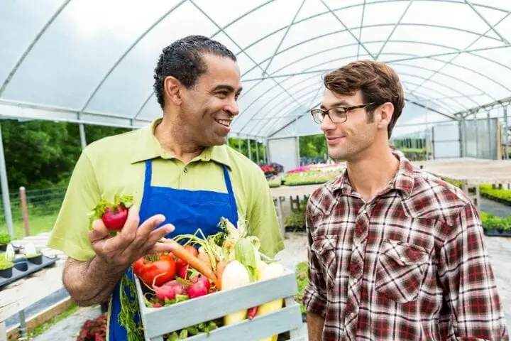 What Is the Senior Farmers Market Nutrition Program