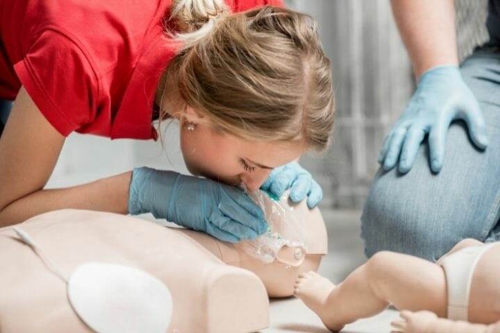 CPR -All You Need To Know As A Caregiver