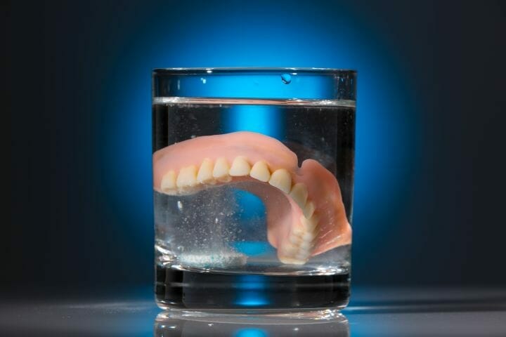 Can You Soak Dentures In Mouthwash