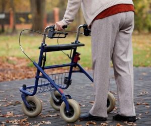 8 Best Upright Walkers For Seniors